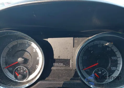 2018 Dodge Grand Caravan Sxt z USA, uszkodzony, nr VIN 2C4RDGCG4JR239295